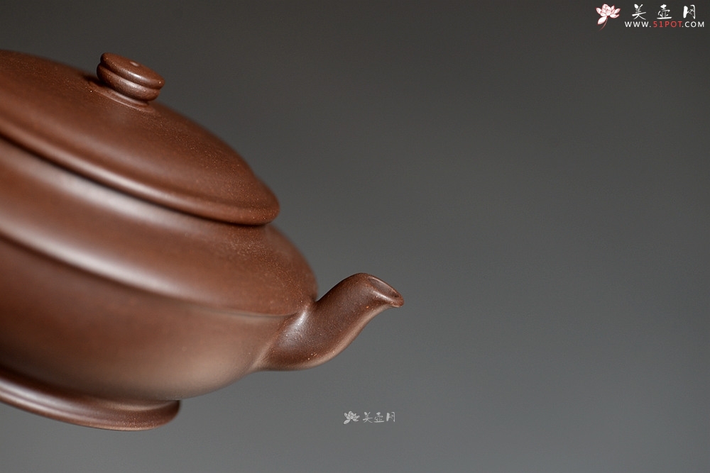 紫砂壶图片：马建鹏丙申春 宋韵 老紫泥 仅2只 做工精致 器形耐品~ - 美壶网