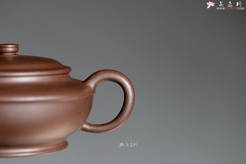 紫砂壶图片：马建鹏丙申春 宋韵 老紫泥 仅2只 做工精致 器形耐品~ - 美壶网