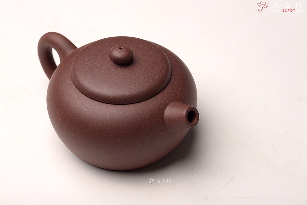 紫砂壶图片：鸿渝山房新品 美壶特惠   拙朴之风 杀茶利器 茶人爱 矮巨轮 - 美壶网