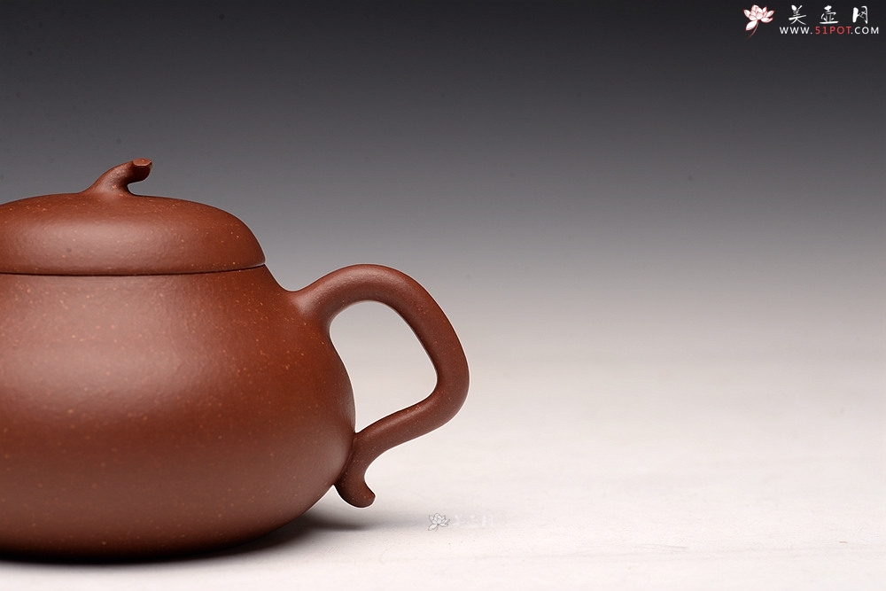 紫砂壶图片：美壶特惠 路达全手 清新可爱 小茄瓜 油润降坡泥 - 美壶网