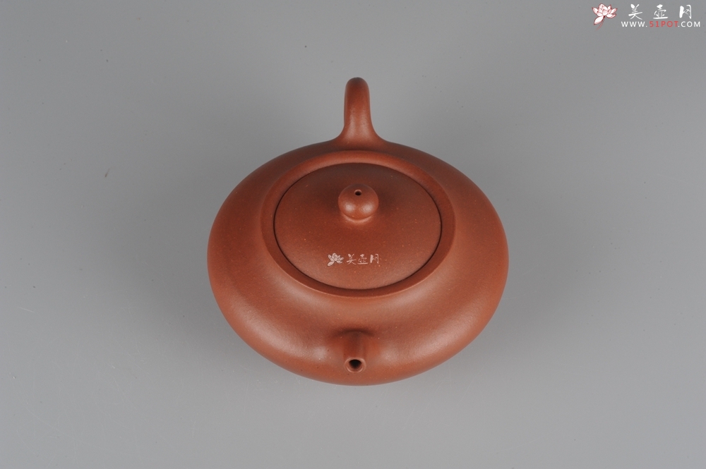 紫砂壶图片：端庄秀美全手工合盘 - 美壶网
