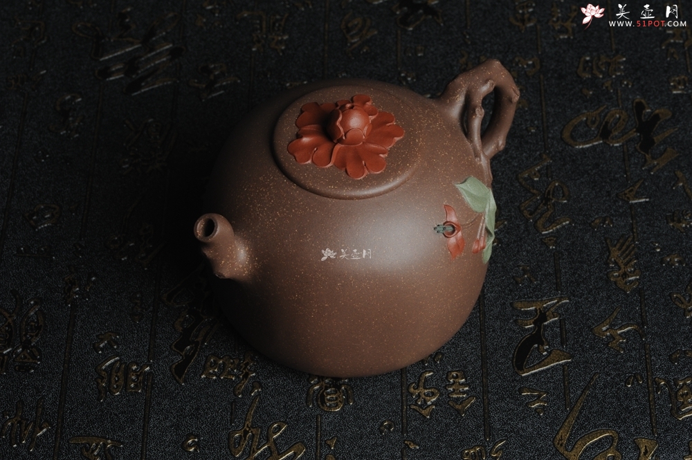 紫砂壶图片：美壶特惠 精工国色天香壶 贴叶精湛 - 美壶网