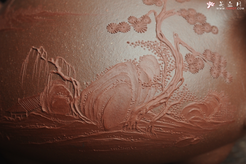 紫砂壶图片：美壶特惠 工料俱佳满瓢（景舟石瓢）泥绘山水 江清月近人 单色泥绘更显功力 - 美壶网