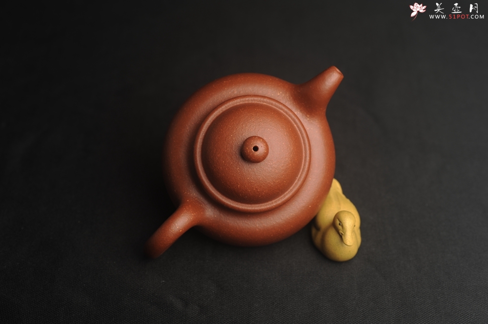 紫砂壶图片：美壶特惠 精致降坡泥寿珍掇球茶壶  茶人醉爱 - 美壶网