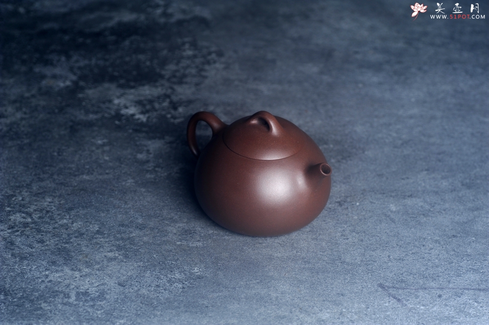 紫砂壶图片：美壶特惠 特好老紫泥小半月 茶人醉爱 - 美壶网