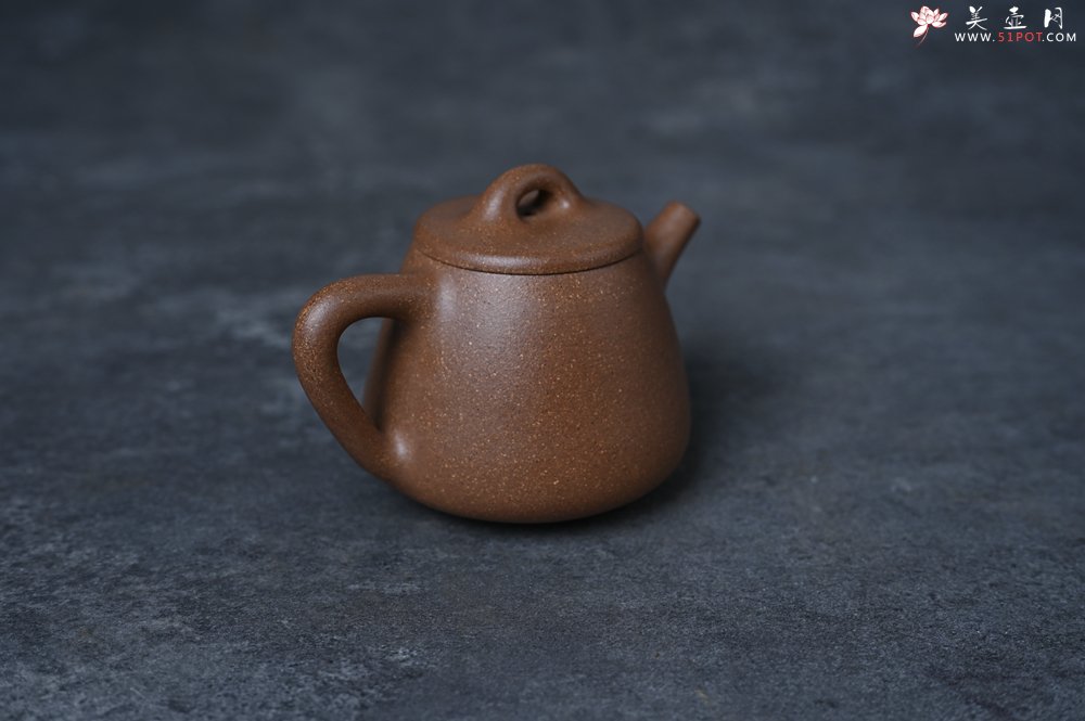 紫砂壶图片：美壶特惠 油润老段泥精致高石瓢紫砂茶壶 茶人醉爱 - 美壶网