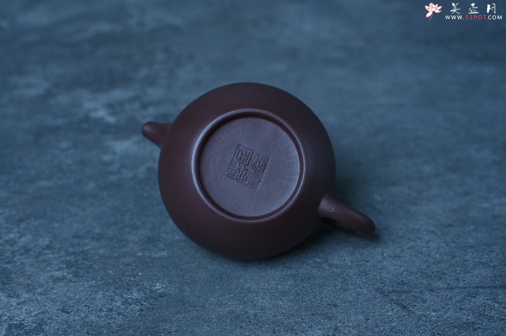 紫砂壶图片：特好老紫泥全手工仿古壶 茶人醉爱 - 美壶网