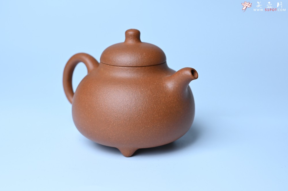 紫砂壶图片：美壶特惠 红降坡泥乳鼎壶 茶人醉爱 - 美壶网