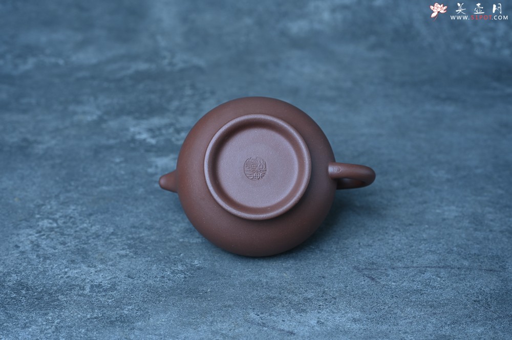 紫砂壶图片：美壶特惠 手工手制紫砂壶特好底槽青掇只壶 茶人醉爱 - 美壶网