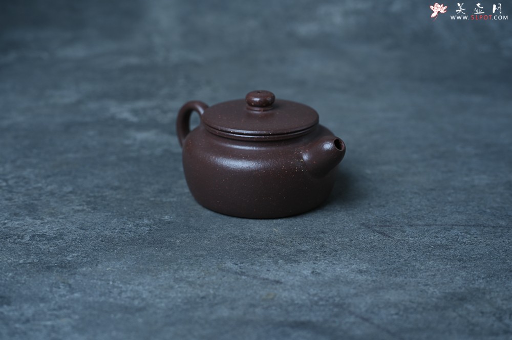 紫砂壶图片：美壶特惠 手工手制紫砂壶特好紫玉金砂涌泉壶 茶壶 茶具 单壶 - 美壶网