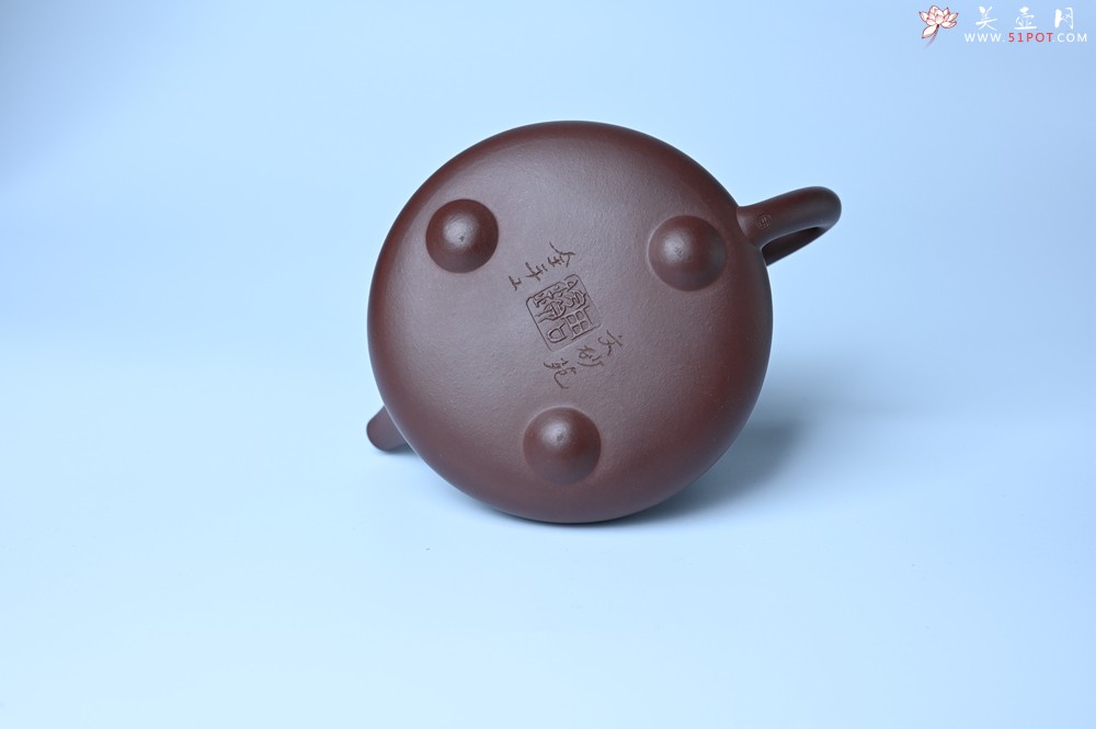 紫砂壶图片：实力派工艺师周斌 底槽青全手工精工满瓢壶 陶兴双刀装饰 诗写梅花月,茶烹谷雨春 - 美壶网