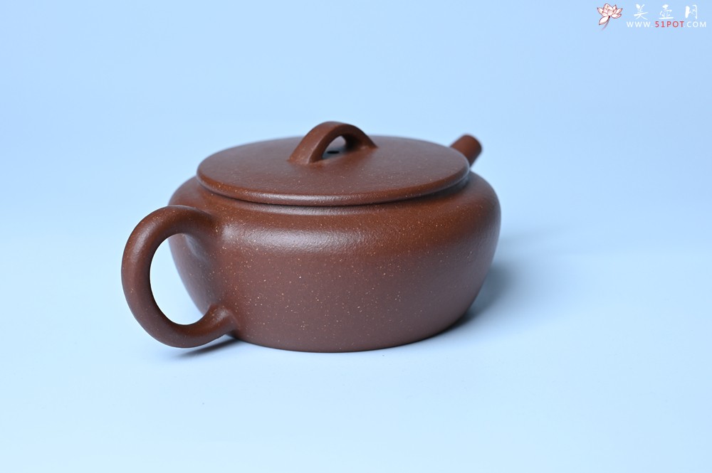 紫砂壶图片：美壶特惠 红降坡泥大口玉扁壶 茶人醉爱 - 美壶网