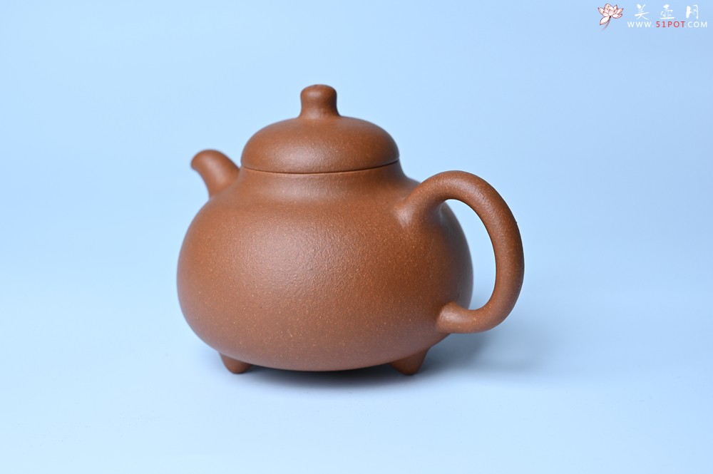 紫砂壶图片：美壶特惠 红降坡泥乳鼎壶 茶人醉爱 - 美壶网