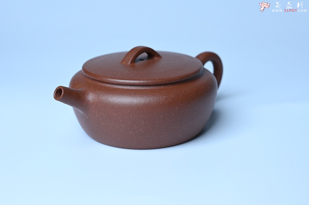 紫砂壶图片：美壶特惠 红降坡泥大口玉扁壶 茶人醉爱 - 美壶网