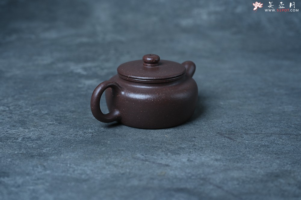 紫砂壶图片：美壶特惠 手工手制紫砂壶特好紫玉金砂涌泉壶 茶壶 茶具 单壶 - 美壶网