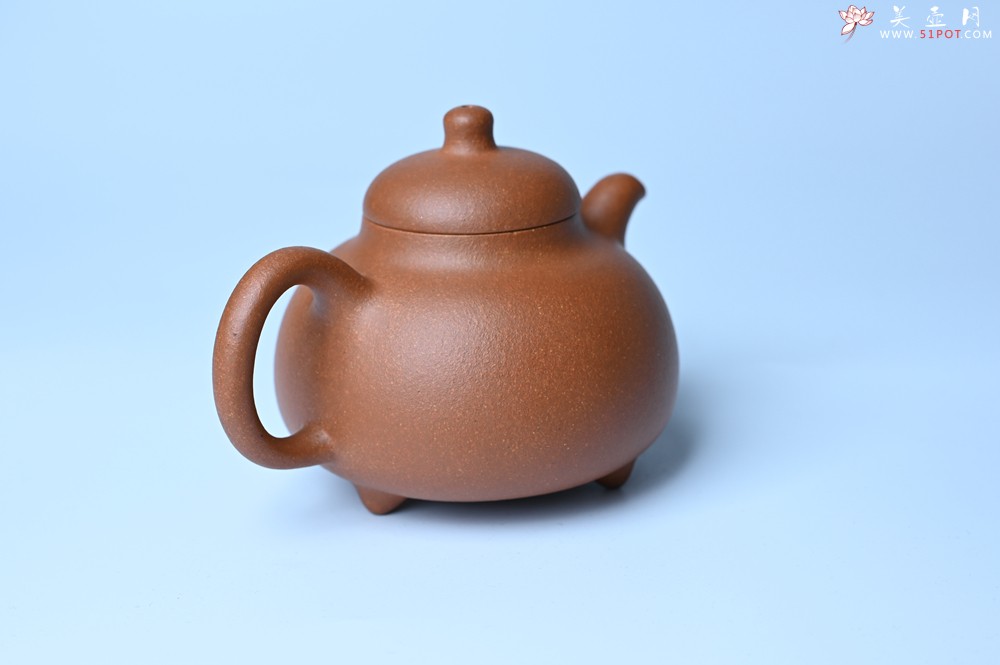 紫砂壶图片：美壶特惠 红降坡泥乳鼎壶 茶人醉爱 - 美壶网