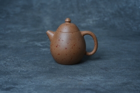 紫砂壶图片：美壶特惠 特好桃花段泥龙蛋紫砂壶 茶人醉爱 - 美壶网