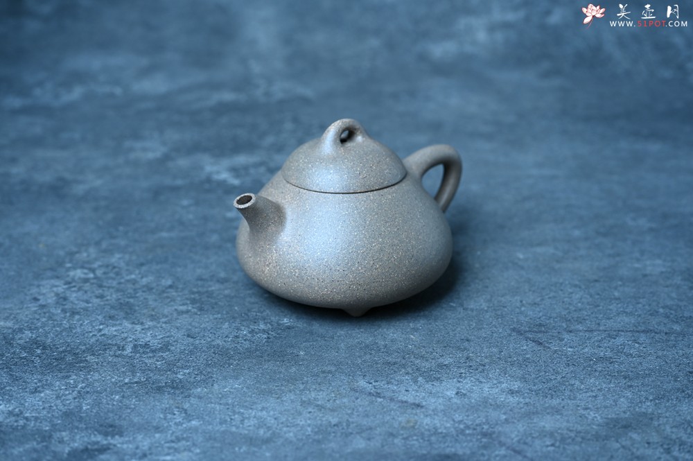 紫砂壶图片：美壶特惠 特好松花段泥精工乳瓢茶壶 茶人醉爱 - 美壶网