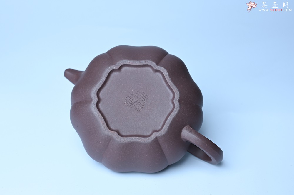 紫砂壶图片：美壶特惠 紫砂壶手工手制紫泥葵仿古壶 茶人醉爱 - 美壶网