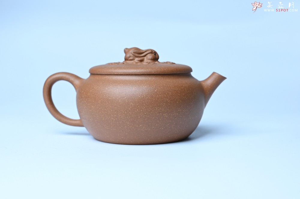 紫砂壶图片：美壶特惠 降坡泥花鸟听兔壶 茶人醉爱 - 美壶网
