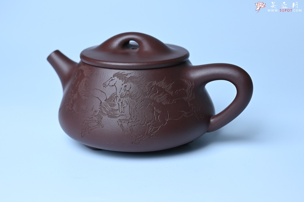紫砂壶图片：实力派周斌 底槽青全手工精工满瓢壶  范小君徒杨志装饰七骏图 - 美壶网