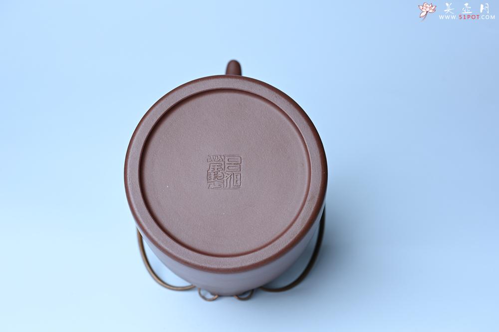 紫砂壶图片：实力派工艺师吕旭莹全手工演绎洋桶壶 大品难度大 壶友看过来 - 美壶网