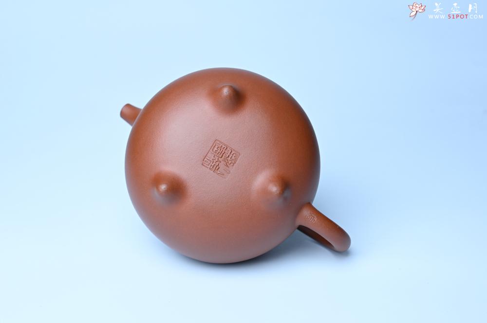 紫砂壶图片：潜力股周小培老师 老师家藏黄龙山一号井小红泥 全手工乳鼎壶 - 美壶网