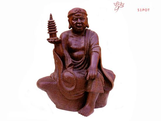 紫砂壶图片：托塔罗汉作者：高工艺师吴克强 - 美壶网