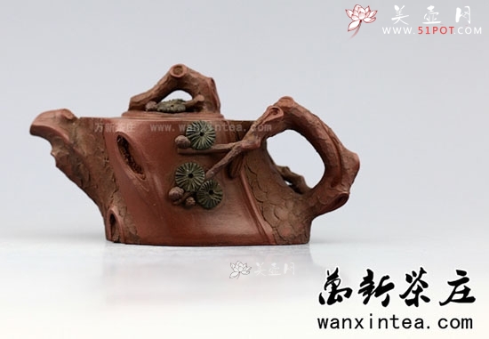 紫砂壶图片：已故高工艺师邵新和制=[矮松桩壶]I(证书齐全) - 美壶网