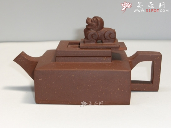 紫砂壶图片：东方狮（无锡博物馆收藏） - 美壶网