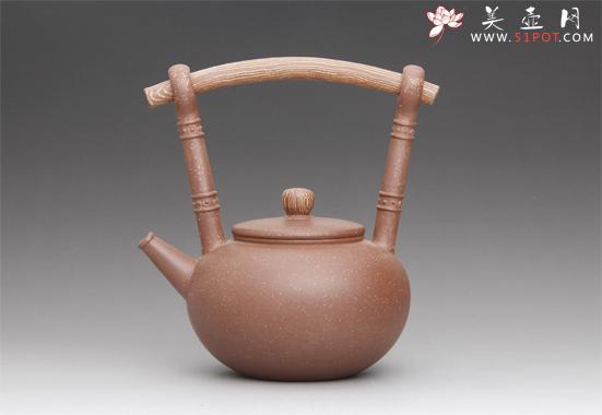 紫砂壶图片:桃木提梁 - 美壶网