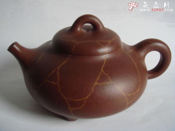 紫砂壶图片:三足冰纹石瓢 - 美壶网
