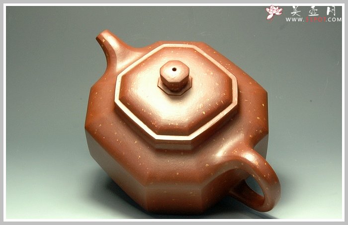紫砂壶图片：全手工点砂八方侧角 - 美壶网