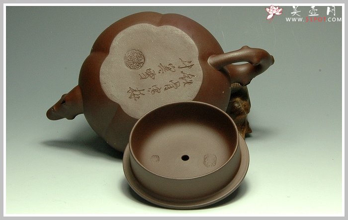 紫砂壶图片：铁骨寒梅 - 美壶网