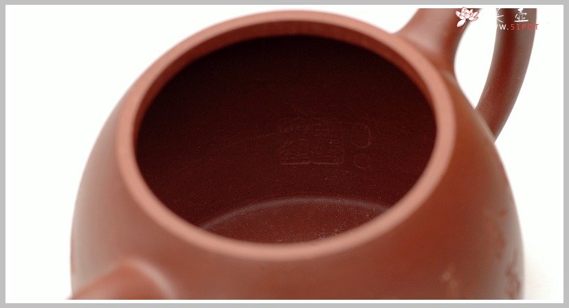 紫砂壶图片：全手稳.重之秦权 - 美壶网