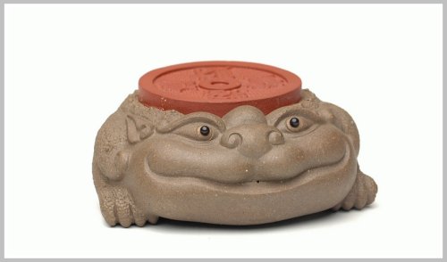 茶宠雕塑紫砂壶 金蟾托盖 原矿段泥