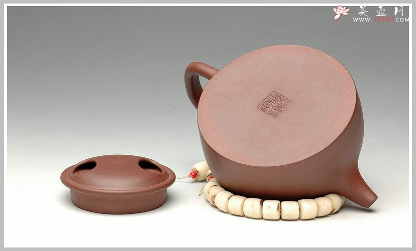 紫砂壶图片：全手敦厚牛盖莲子 - 美壶网