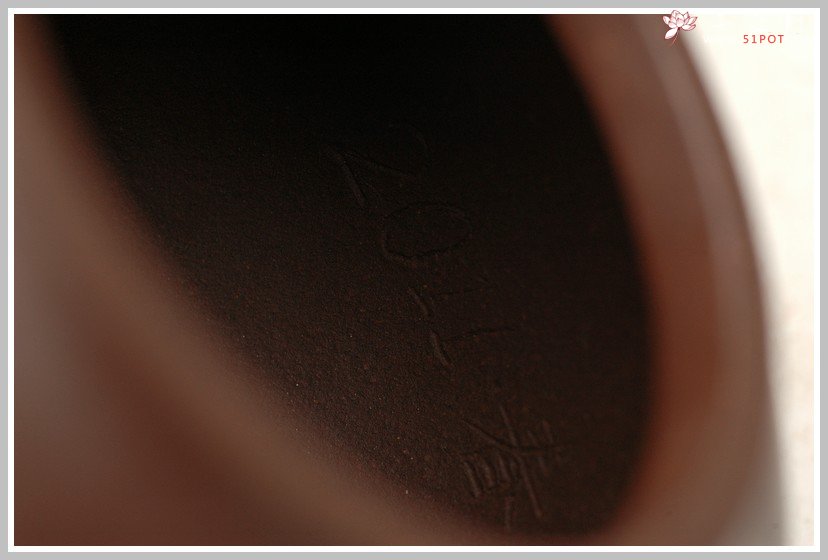 紫砂壶图片：见功力之全手筋纹花蕾 - 美壶网