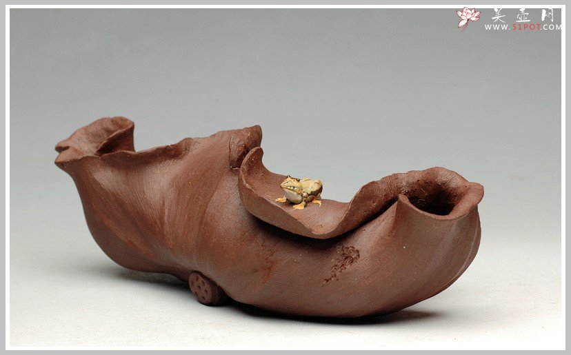 紫砂壶图片：荷塘清趣 - 美壶网