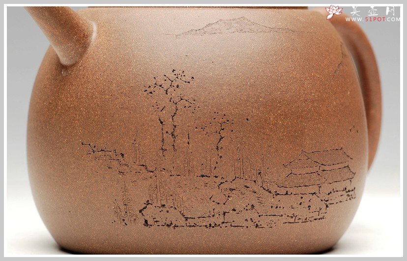 紫砂壶图片：经典 拙味 全手浅刻山水龙蛋 - 美壶网