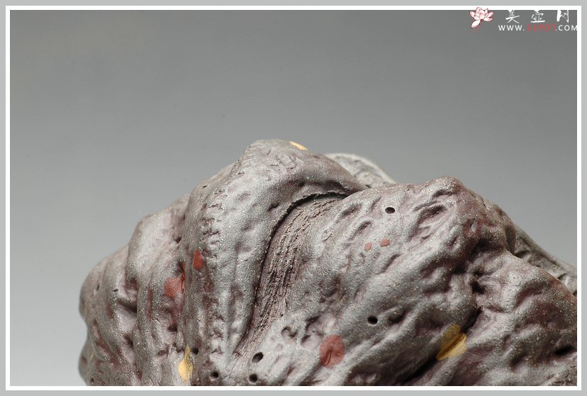 紫砂壶图片：古俊高雅  莲蓬香炉 小水洗 稀少青灰泥 - 美壶网