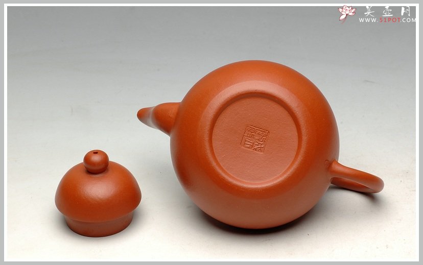 紫砂壶图片：俊秀高雅 摹古取趣  全手思亭 - 美壶网