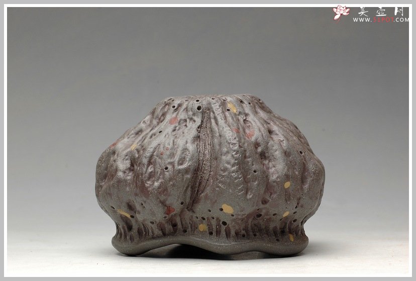 紫砂壶图片：古俊高雅  莲蓬香炉 小水洗 稀少青灰泥 - 美壶网