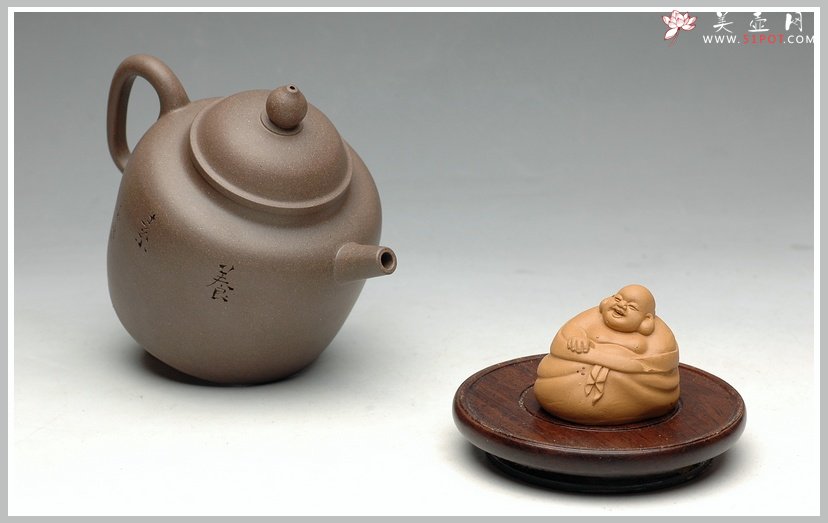 紫砂壶图片：轻巧实用 炮管杀茶 墨陶装饰鸳鸯  全手高德中 - 美壶网