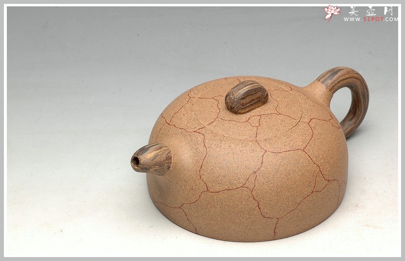 紫砂壶图片：冰纹半月 - 美壶网