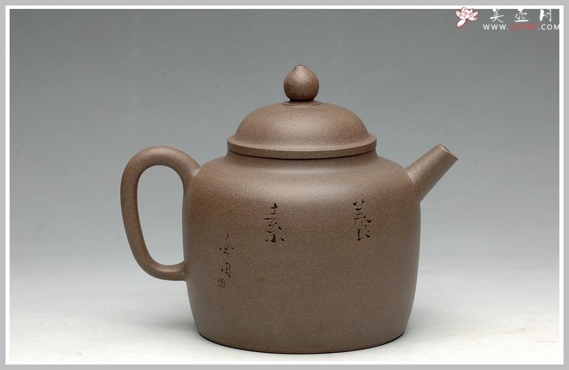 紫砂壶图片：轻巧实用 炮管杀茶 墨陶装饰鸳鸯  全手高德中 - 美壶网