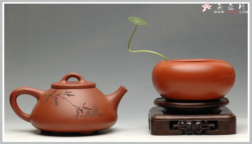 紫砂壶图片：鲍志强爱徒厉上清刻绘 谈剑锋精品子冶石瓢 - 美壶网