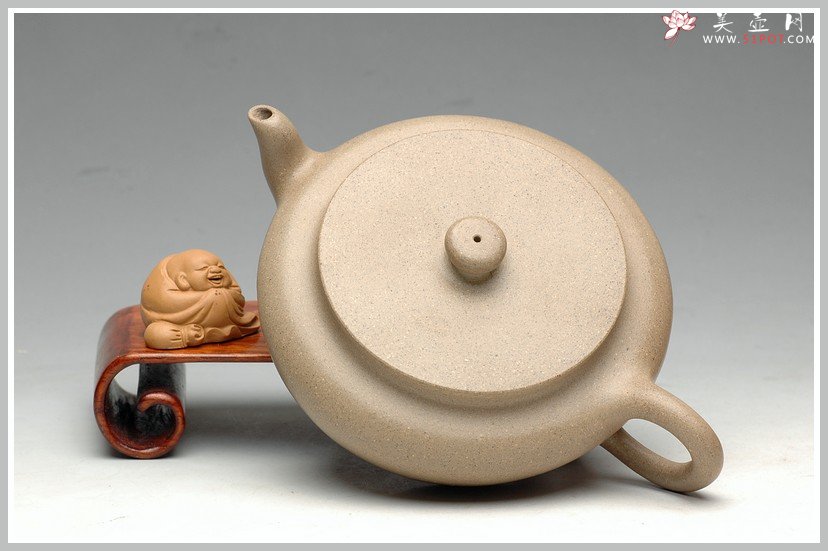 紫砂壶图片：漂亮的本山段 养如玉 适合绿茶  全手玉璧 - 美壶网