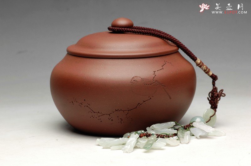 紫砂壶图片：文房雅器 王翔鸟之茶仓 墨陶刻绘 - 美壶网