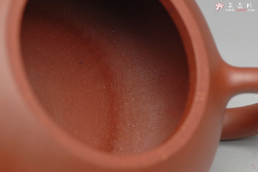 紫砂壶图片：非常纯的地槽青 爱不释手 全手扁西施 - 美壶网